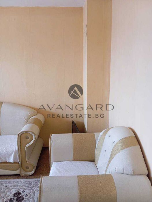 Продава се Двустаен апартамент в Пловдив, Изгрев - 65 кв.м за 1350 €/кв.м - Снимка #1