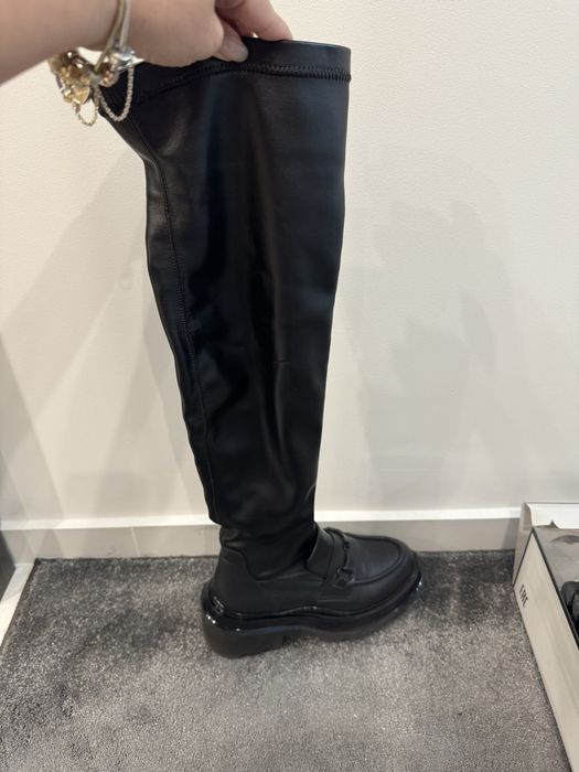 Лоуфъри естествена кожа и естествен лак и естествен велур