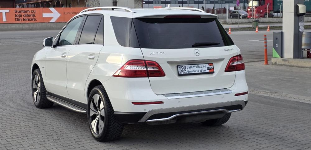Mercedes ML 350d 4Matic — fotografia 2