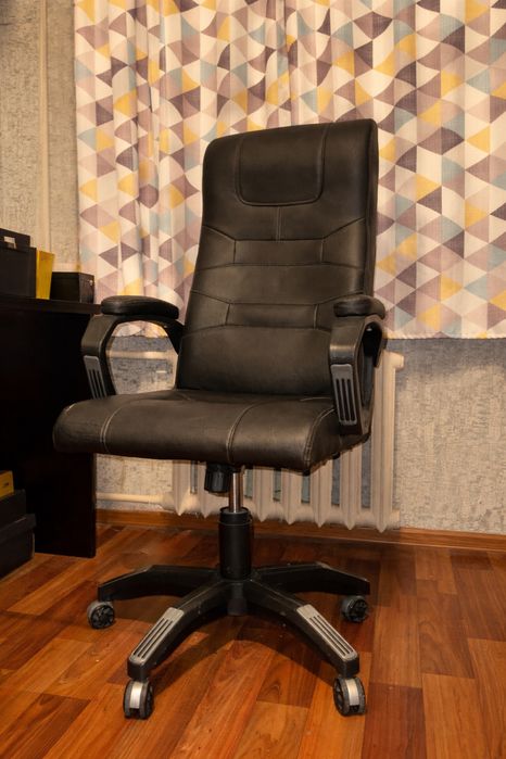 Кресло, стул кожанный