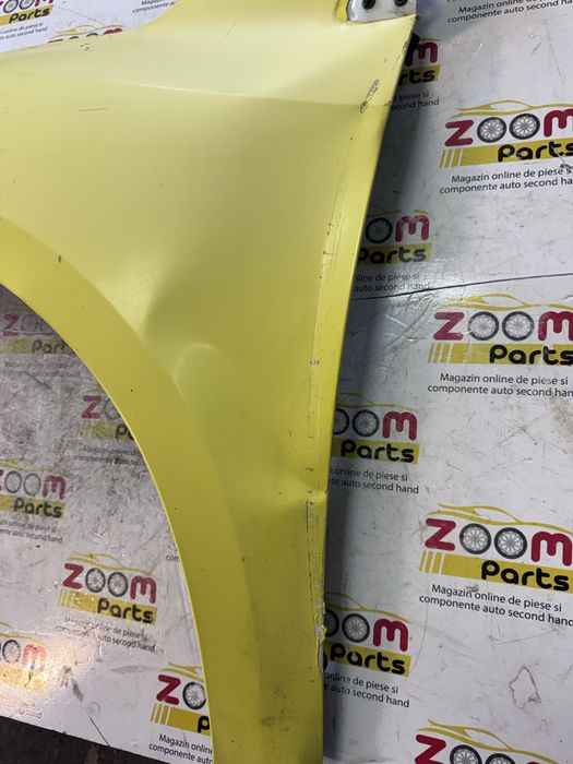 Aripa stanga fata Renault Fluence cu usor defect