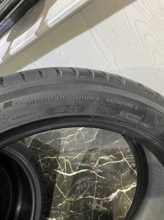 Michelin Pilot Sport 5 245/45 ZR19