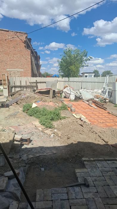 Продам дом в 11 экспедиции