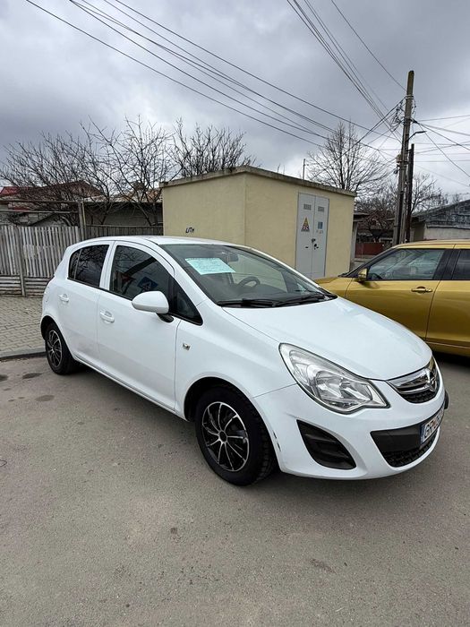 Vând autoturism Opel Corsa D