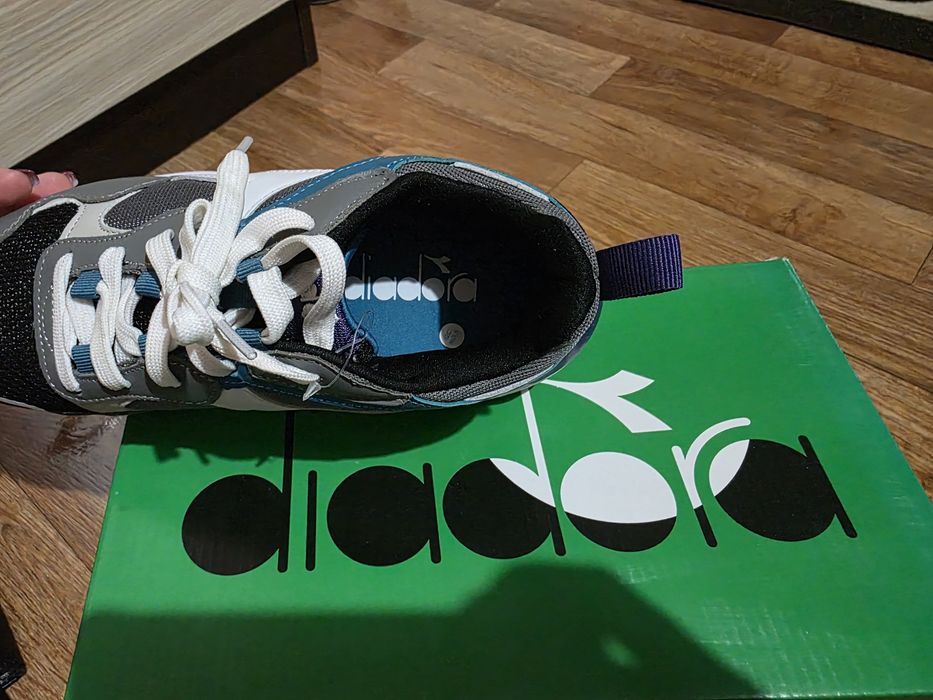 Дамски маратонки