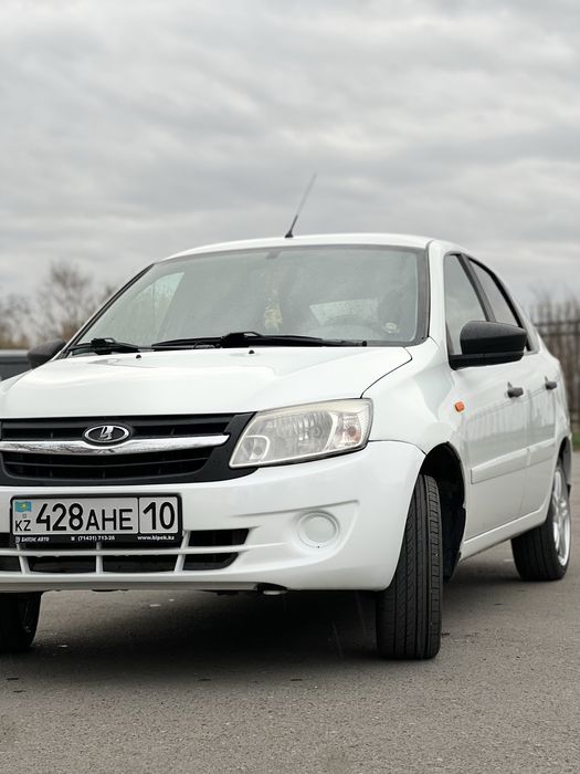 Продам Лада Гранта 2014 года