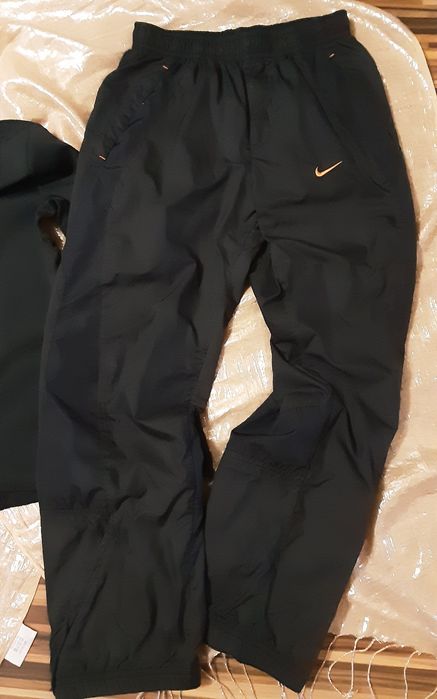 (S 128-137) NIKE оригинален екип