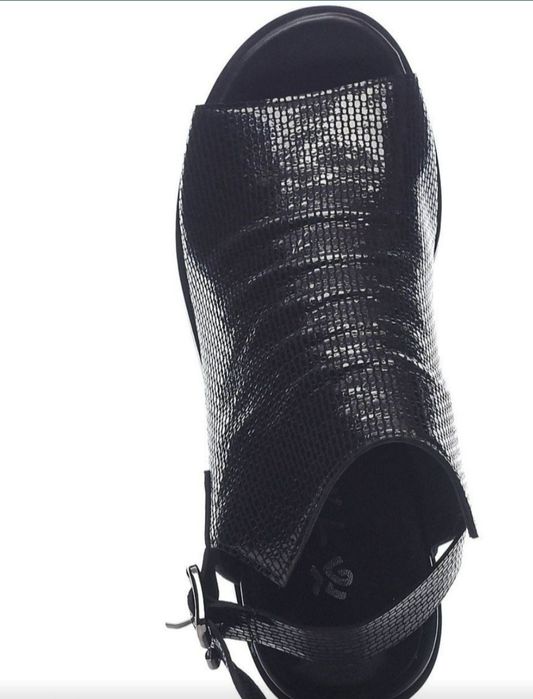 Молодежные кожаные тяги