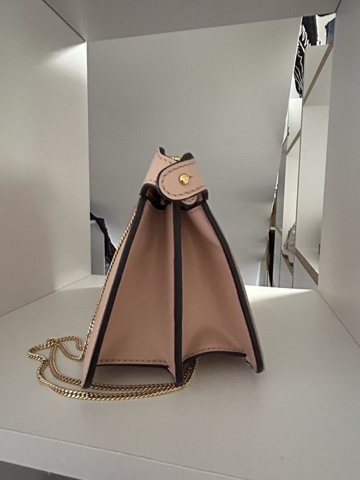 Fendi чанта нова