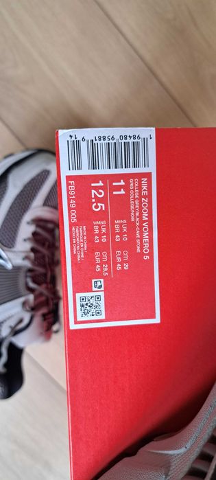 Nike Zoom Vomero 5