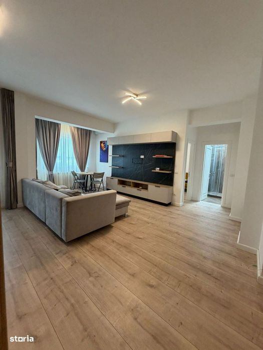 Vand Apartament 3 camere  Spatios Langa Mall