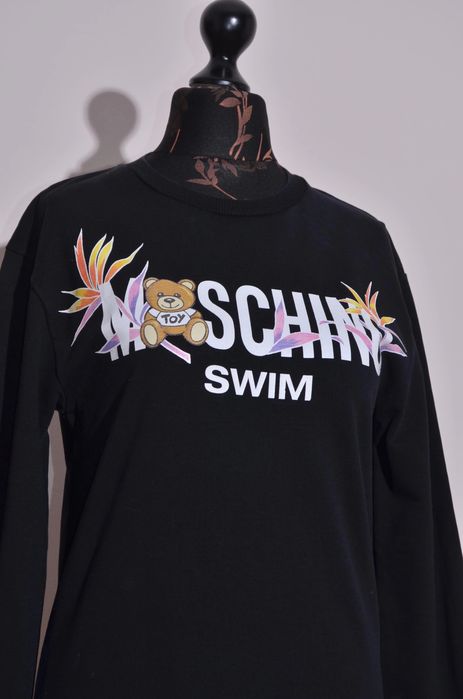 Moschino рокля нова