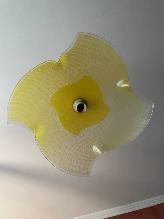 Полилей осветително тяло с регулиране на височината. Стъклен