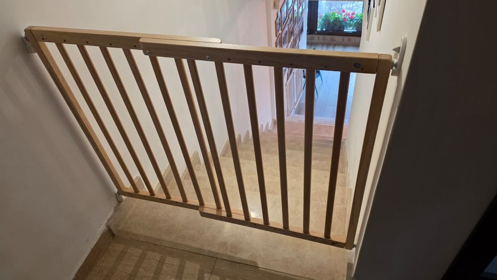 Преграда за стълби