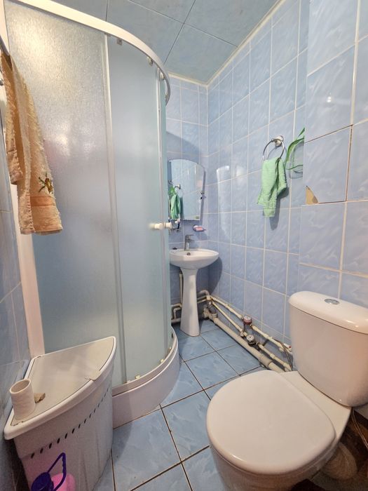 Продам 1к кв р-н Каравана