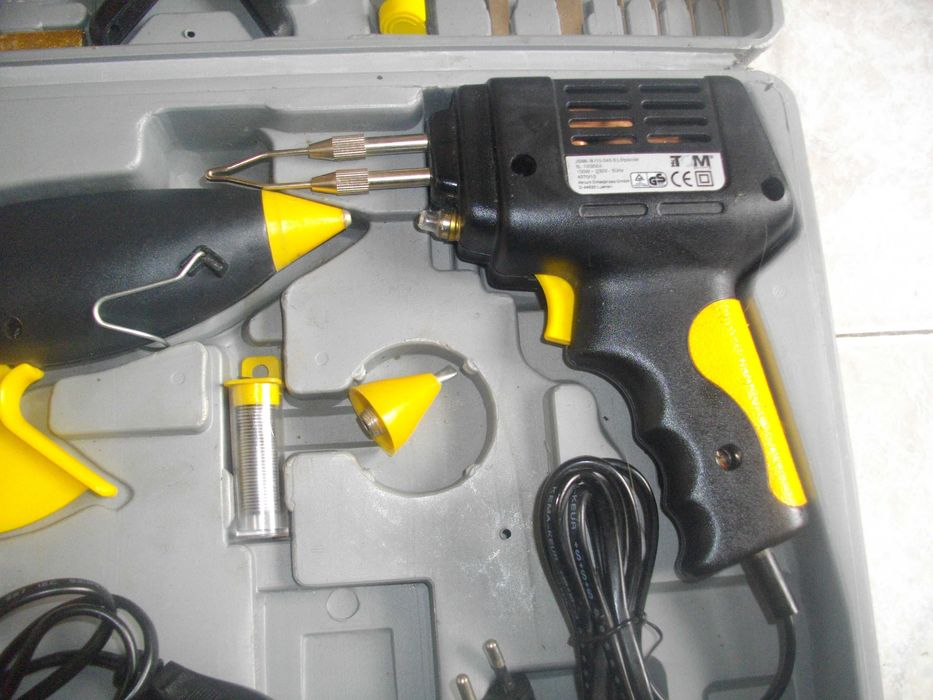 Нов Немски Комплект TCM Инструменти/ Лепачка Ел.Поялник 180W Parkside