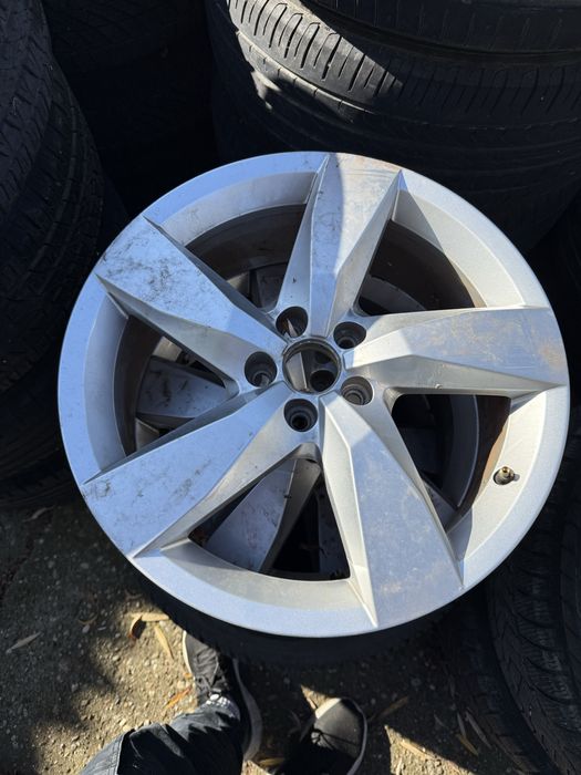 Jante Vw T-Cross  2018 R17
