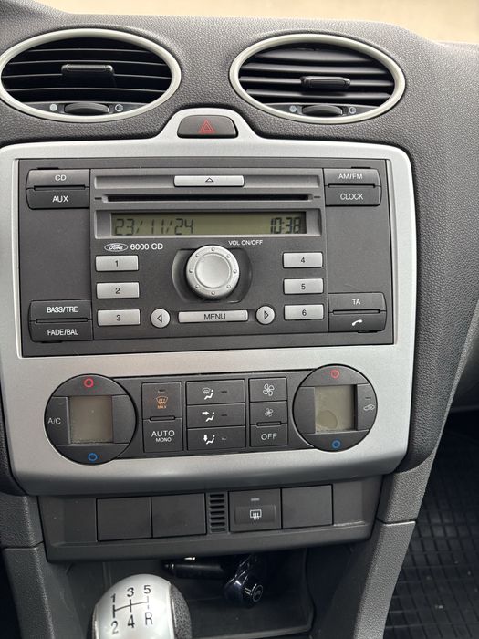 Ford Focus 2006 1.6 Benzina