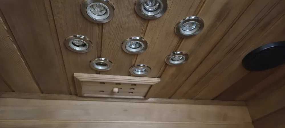 Продавам инфрачервена кабина/сауна