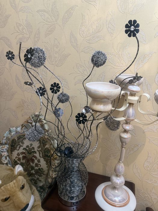 Продам светильник и подсвечник