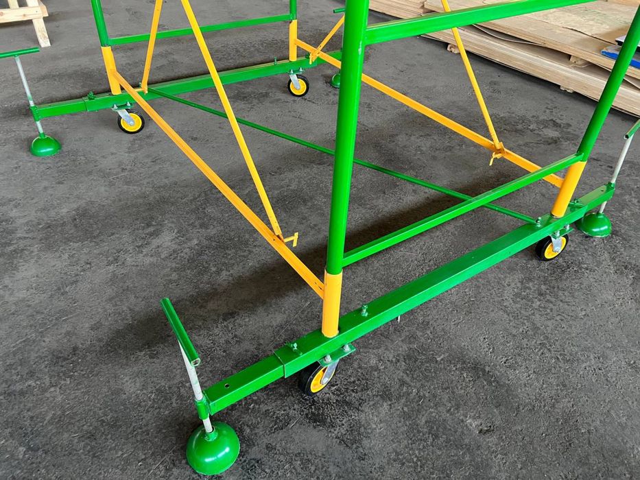 Изготовление вышек тур, лесов на колесах с поддонами, и ограждением