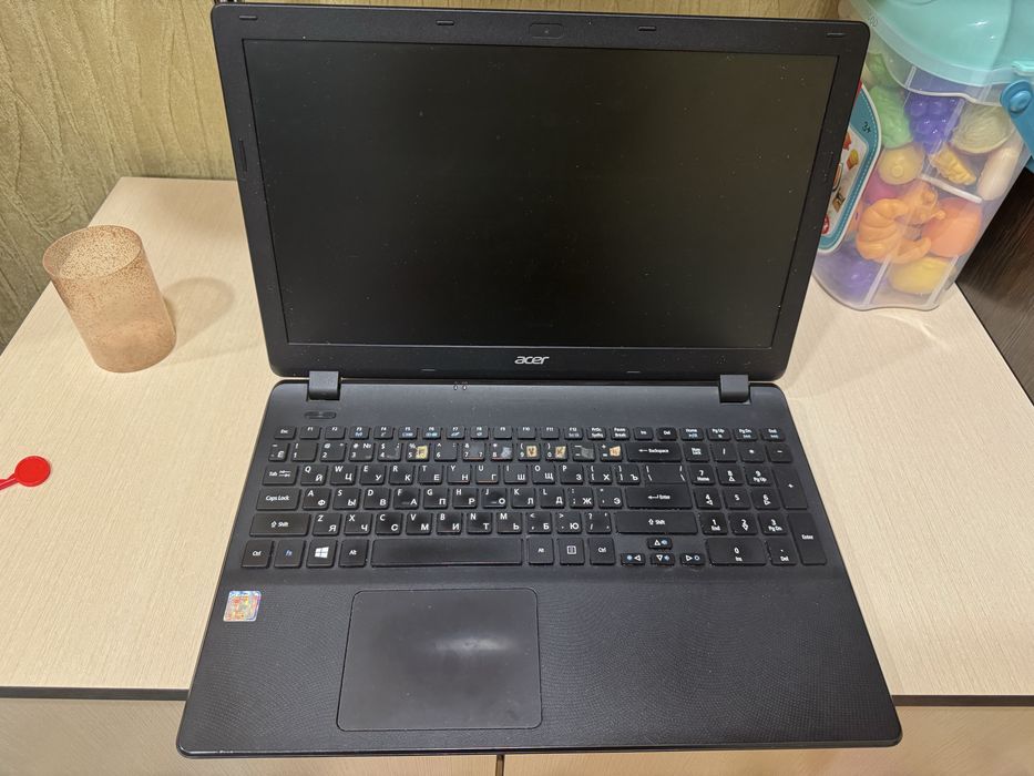 Ноутбук Acer б/у в хорошем состояние