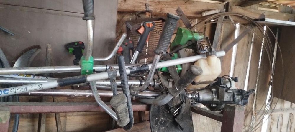 Vând sau schimb piese drujbe și motocoase