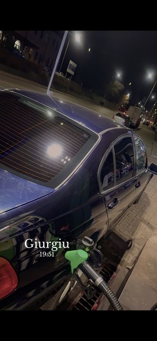 BMW E46 316i stare excelenta vând/schimb