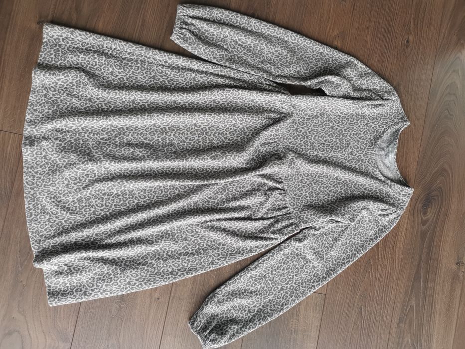 Îmbrăcăminte Maternitate H&M și George, marime 36