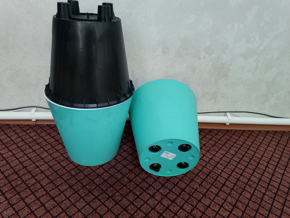 Продаю цветочные горшки