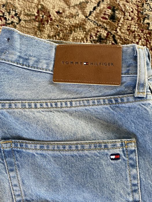 Продам джинсы от TOMMY HILFIGER