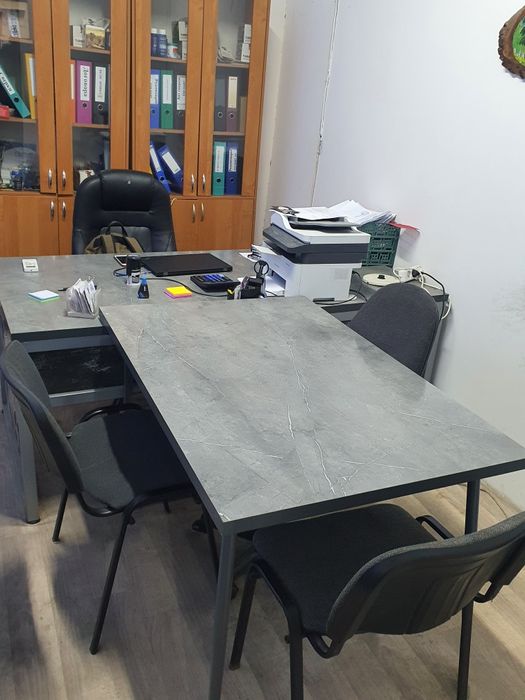 Продаём офисные столы