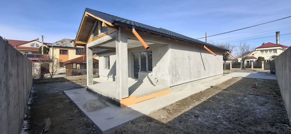 Casă nouă 2025 - Str. Mugur - Utilități complete