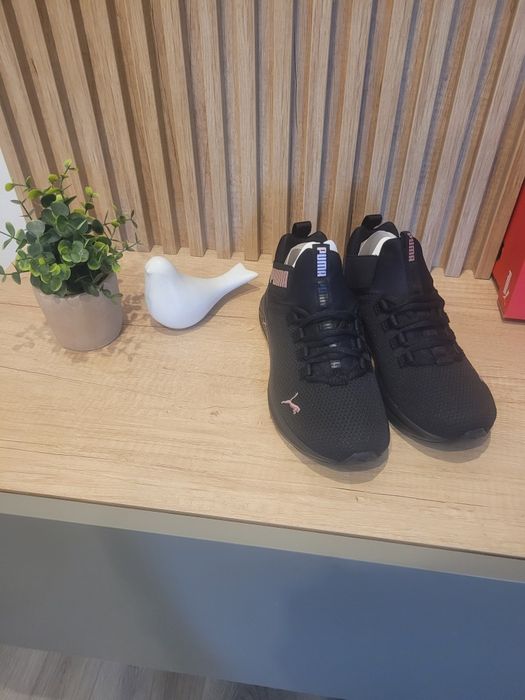 Adidași puma noi