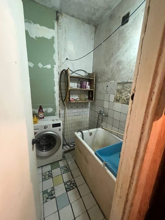 Чиланзар 13 квартал Фархадский базар 2х комнатная квартира