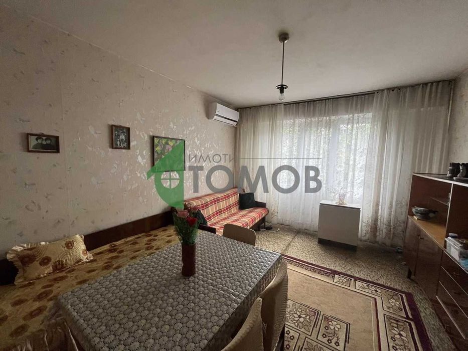Продава се Двустаен апартамент в Шумен, Тракия - 60 кв.м за 1233 €/кв.м - Снимка #2