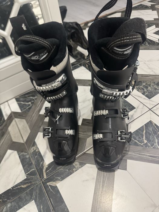 Продам ботинки Atomic