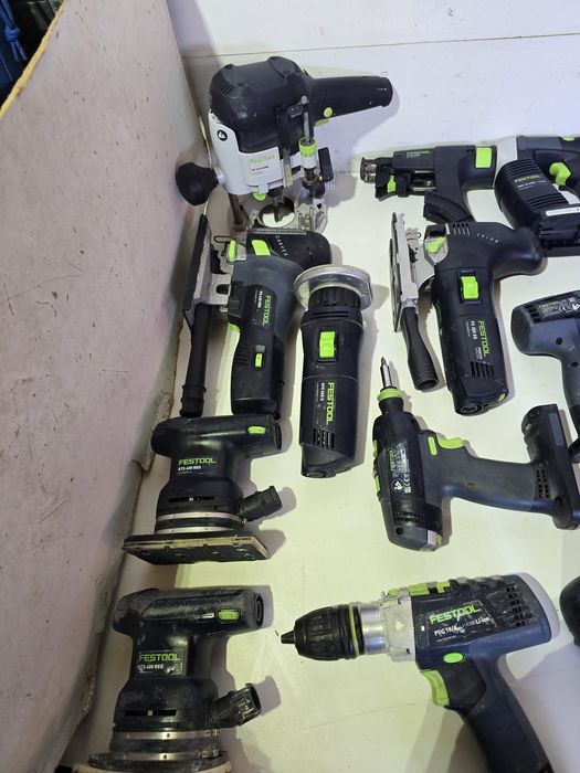 Vând scule festool