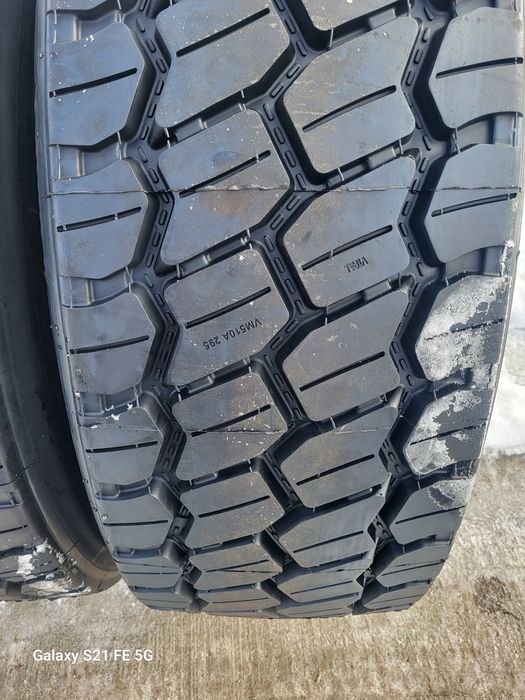 Anvelope 385 65 22,5/315 80 22,5 ON/OFF CARIERĂ