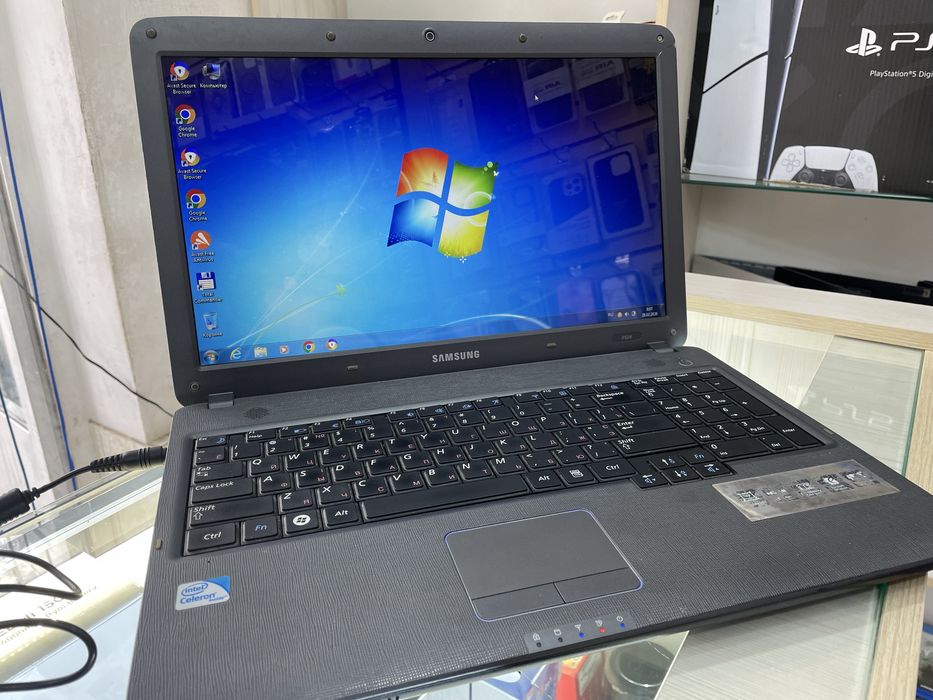 Ноутбук samsung