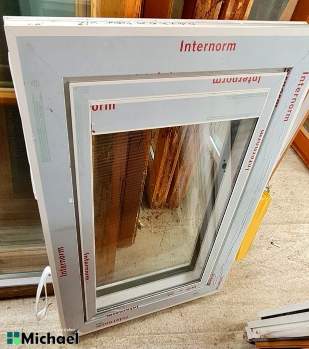 Tripan PVC,baie,Internorm,Austria ( XX )