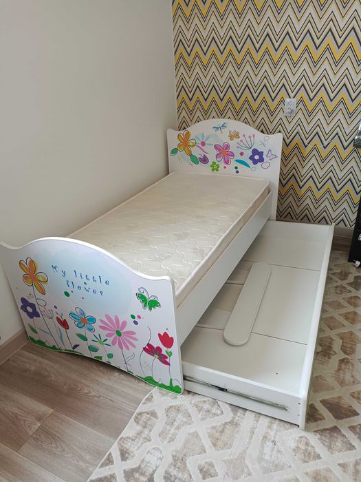 Детская кровать для девочки
