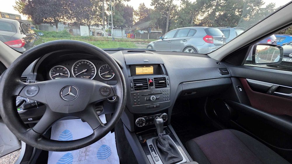 Mercedes Benz C-class Automat CDI 2008 1 Propietar de noua