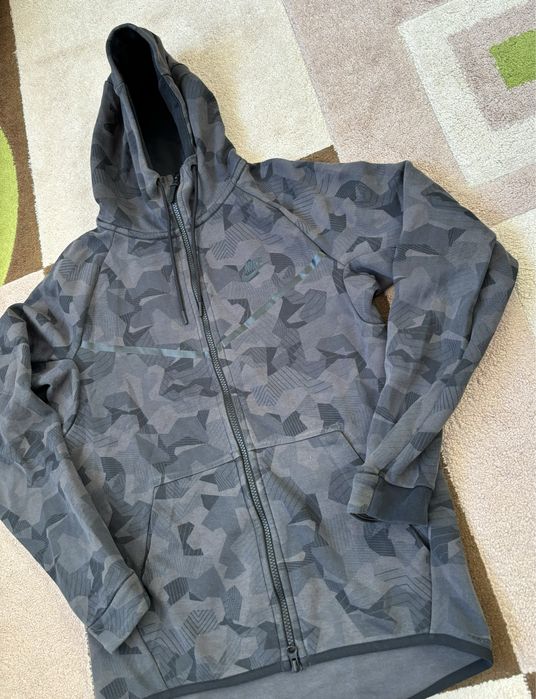 Мъжко горнище Nike Tech Fleece