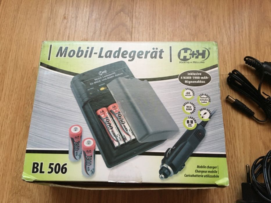 Incarcator mobil acumulatori curent + 12V masina H+H