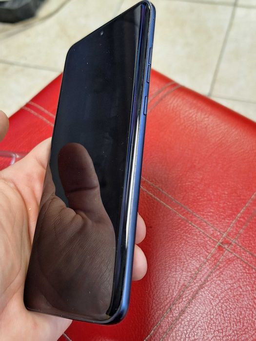 Телефон Motorola Edge 70 Fusion