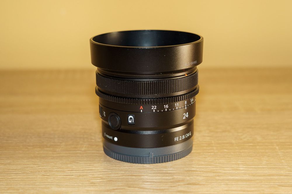 Obiectiv Sony 24mm f/2.8 G