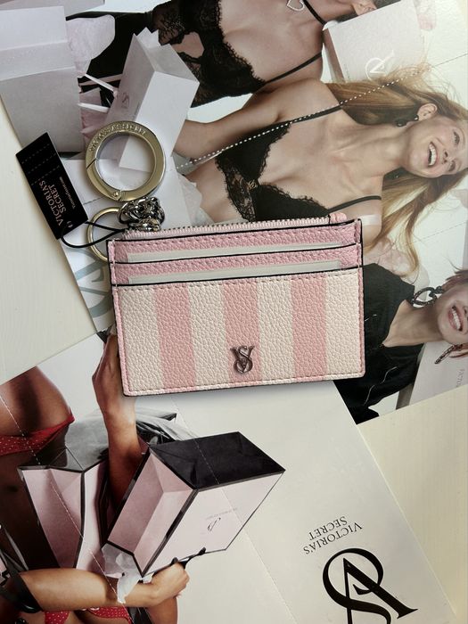 Victoria's Secret оригинален картхолдер / холдер за карти и портмоне