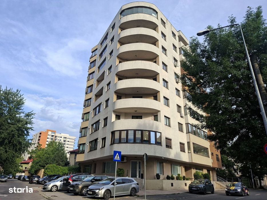 Apus de închiriat + loc de parcare, Călărașilor/ Hyperion, comision 0%