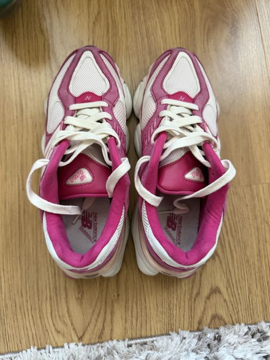 Дамски сникърси New Balance 9060